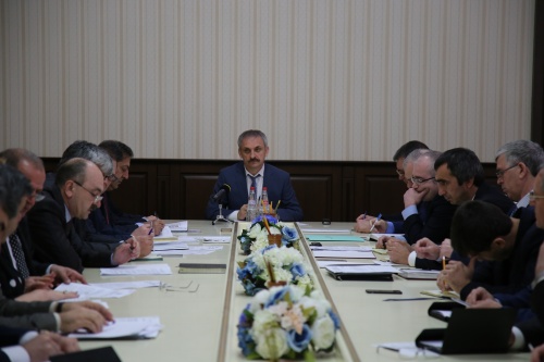 Энрик Муслимов провел аппаратное совещание 