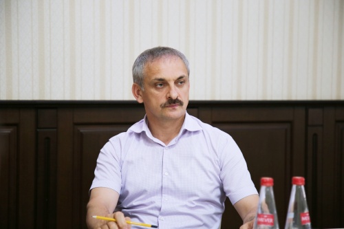 Под председательством Энрика Муслимова состоялось совещание с руководителями УК и ТСЖ