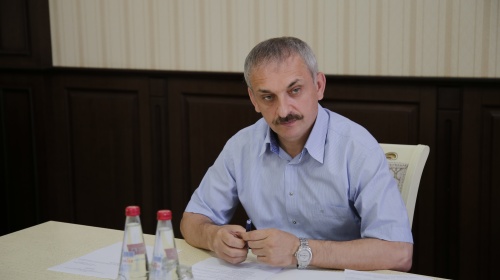 Энрик Муслимов провел аппаратное совещание