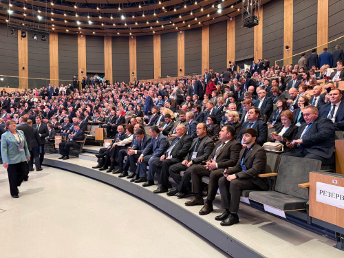 Ханлар Пашабеков принимает участие в форуме-выставке муниципальных практик «Большие решения малой Родины»