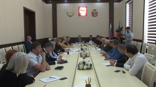В Дербенте состоялось заседание Организационного комитета по подготовке к празднованию Дня Победы