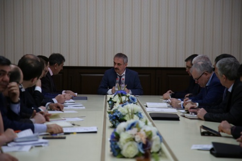 На рабочем совещании