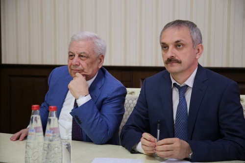 Энрик Муслимов встретился с предпринимателями