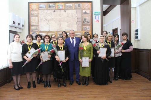 Малик Баглиев встретился с женским активом города