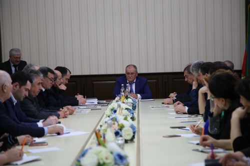 Малик Баглиев провел совещание по подготовке выборов Президента России