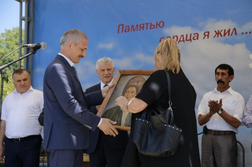 В Сулейман-Стальском районе прошли торжества, посвященные Дню поэзии Сулеймана Стальского 